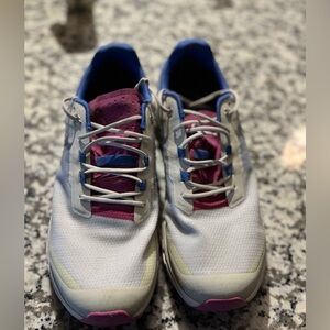 On Cloud Women’s Running Shoe